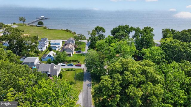 5604 DOVER ST, Churchton, MD 20733