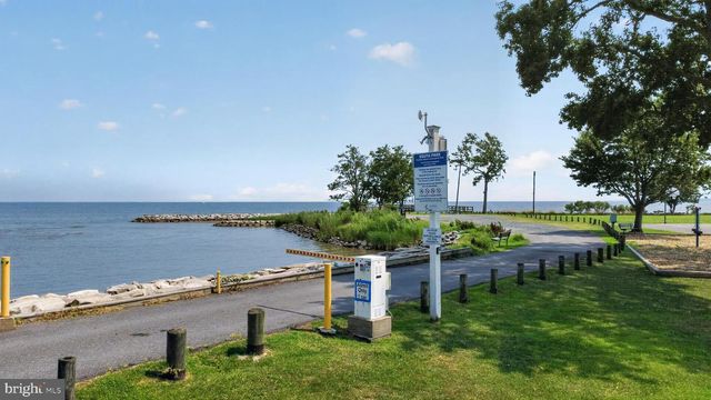 5604 DOVER ST, Churchton, MD 20733