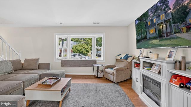 5604 DOVER ST, Churchton, MD 20733