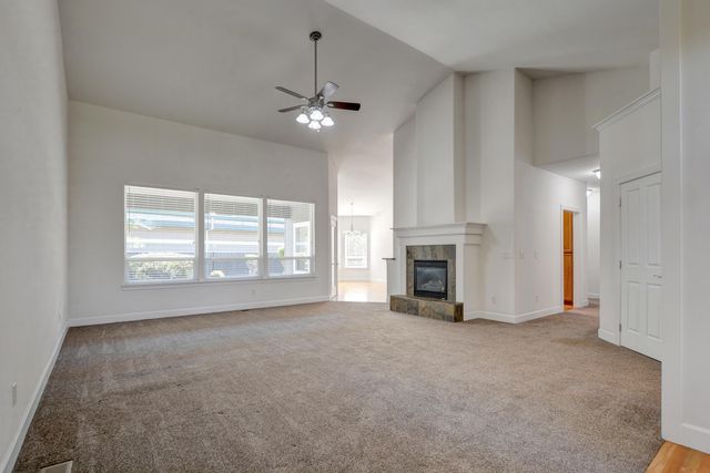 108 Sandridge Way, Eagle Point, OR 97524