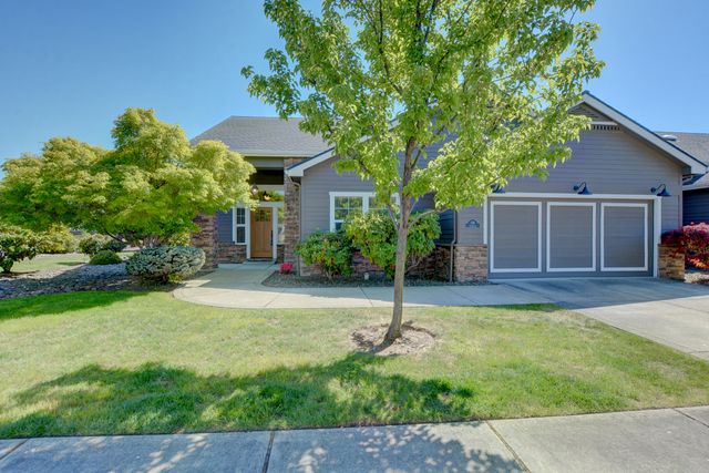 108 Sandridge Way, Eagle Point, OR 97524