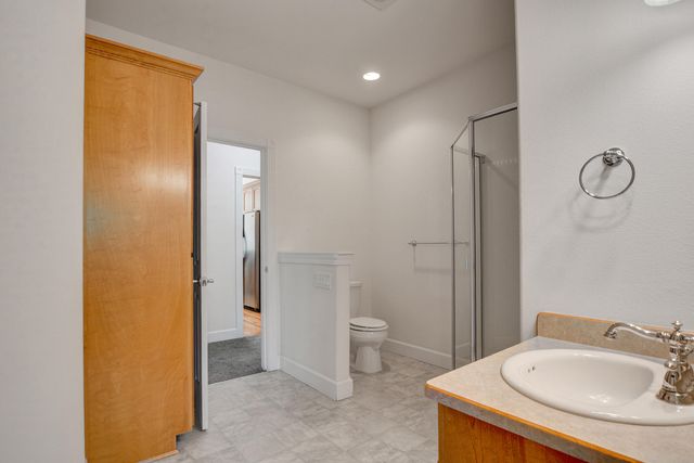 108 Sandridge Way, Eagle Point, OR 97524