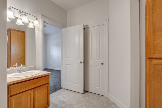 108 Sandridge Way, Eagle Point, OR 97524