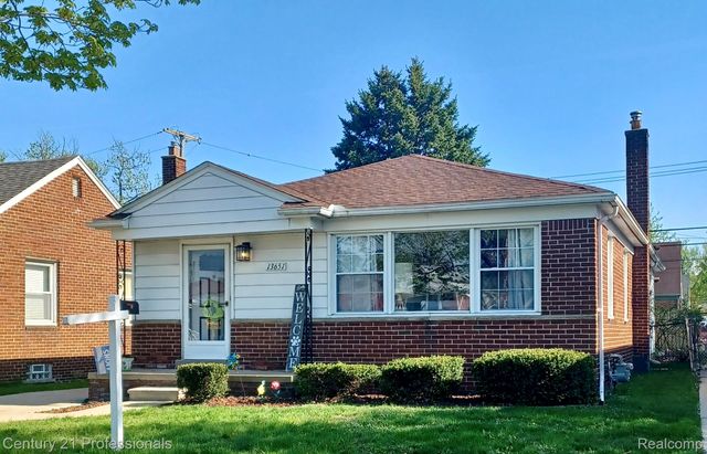 13651 Castle Street, Southgate, MI 48195