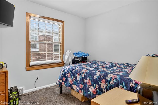 13651 Castle Street, Southgate, MI 48195