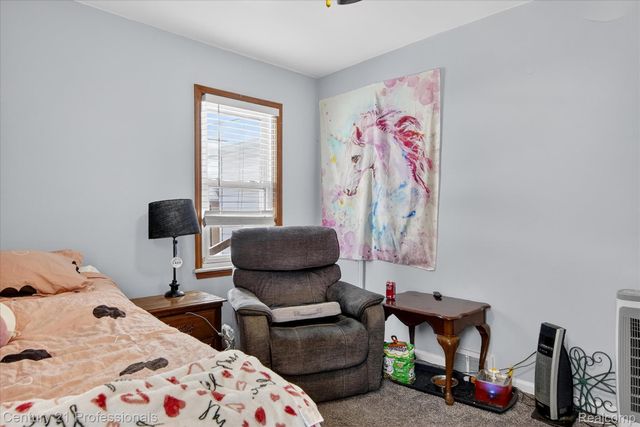 13651 Castle Street, Southgate, MI 48195
