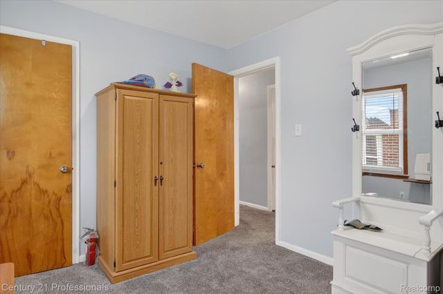 13651 Castle Street, Southgate, MI 48195