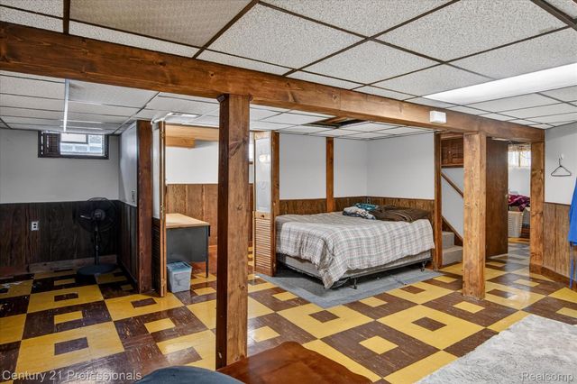 13651 Castle Street, Southgate, MI 48195