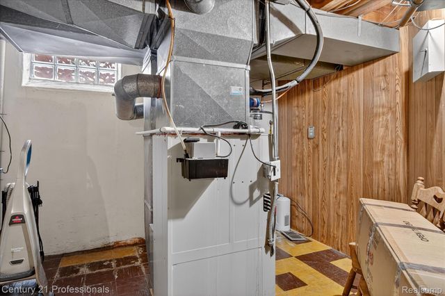 13651 Castle Street, Southgate, MI 48195