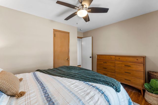 311 Monroe Avenue S, Edina, MN 55343