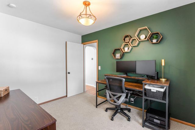 311 Monroe Avenue S, Edina, MN 55343