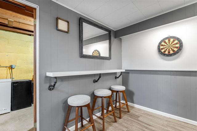 311 Monroe Avenue S, Edina, MN 55343