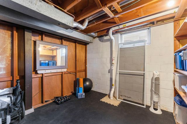 311 Monroe Avenue S, Edina, MN 55343