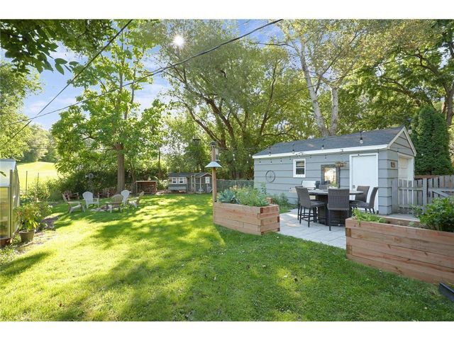 311 Monroe Avenue S, Edina, MN 55343