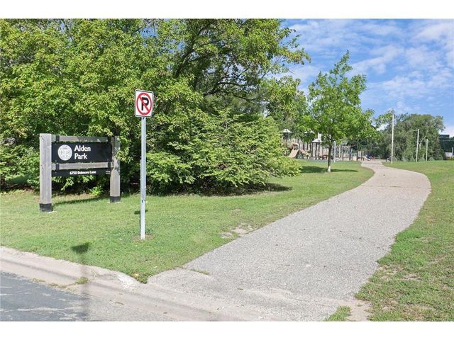 311 Monroe Avenue S, Edina, MN 55343