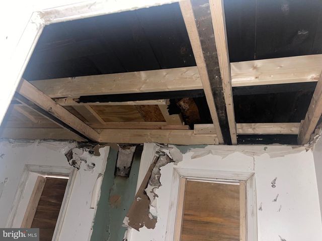 302 S PAYSON ST, Baltimore, MD 21223