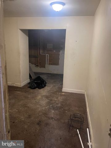 302 S PAYSON ST, Baltimore, MD 21223