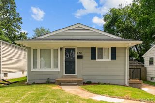 170 Floralea Place, Sunset Hills, MO 63127