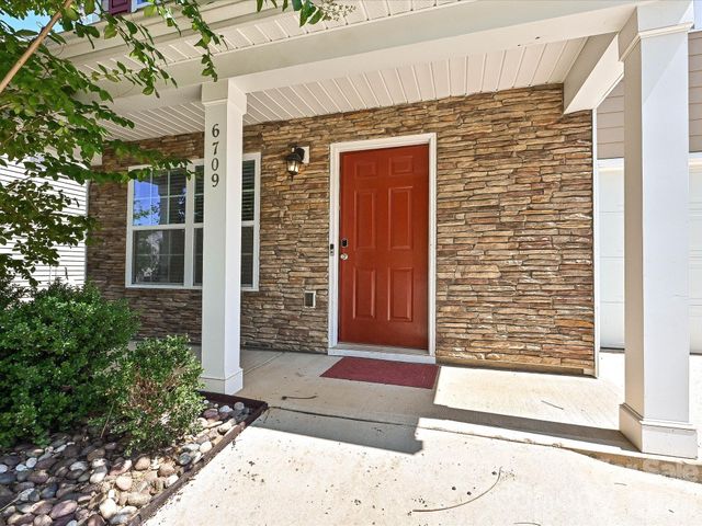 6709 Broad Valley Court, Charlotte, NC 28216