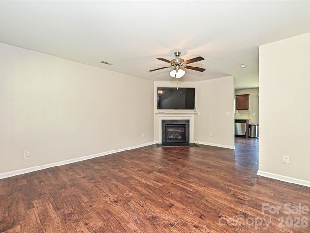 6709 Broad Valley Court, Charlotte, NC 28216