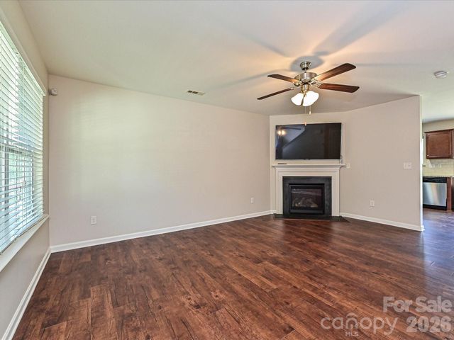6709 Broad Valley Court, Charlotte, NC 28216