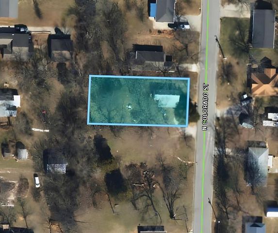1211 N Colorado Street, Nevada, MO 64772