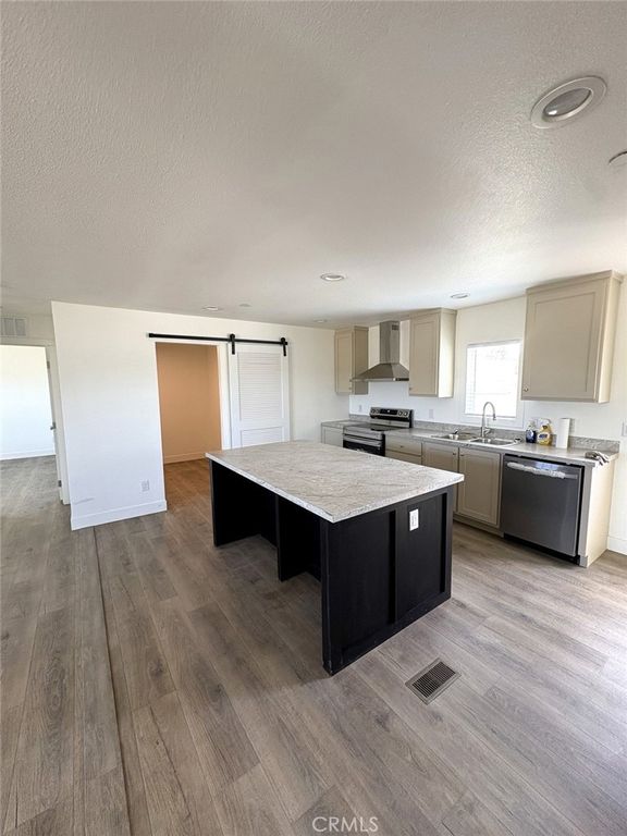 21781 Oakwood, Perris, CA 92570 — photo 2