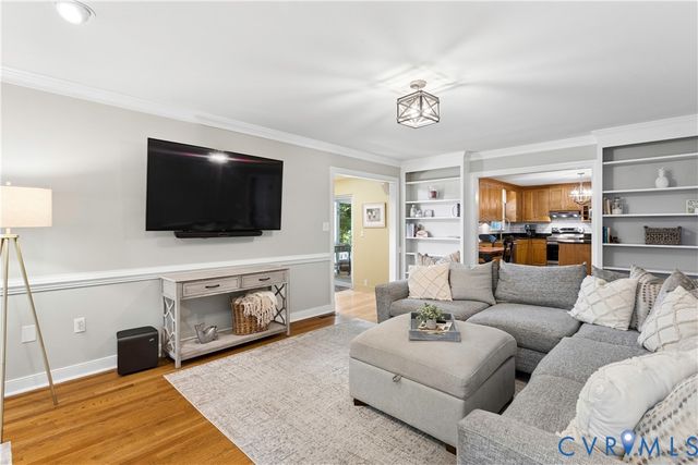 14216 Country Club Dr, Ashland, VA 23005