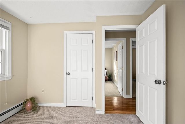 8 Ted Lane, Southborough, MA 01772