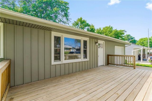 3504 S Bowen Street, Independence, MO 64055