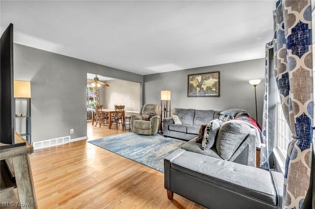 4266 Grannis Road, Fairview Park, OH 44126