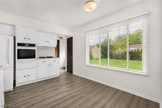 4266 Grannis Road, Fairview Park, OH 44126