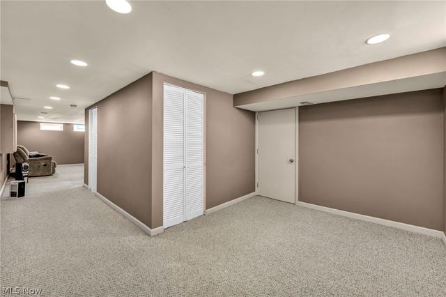 4266 Grannis Road, Fairview Park, OH 44126
