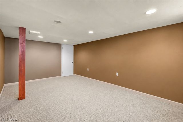 4266 Grannis Road, Fairview Park, OH 44126