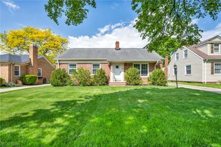 4266 Grannis Road, Fairview Park, OH 44126