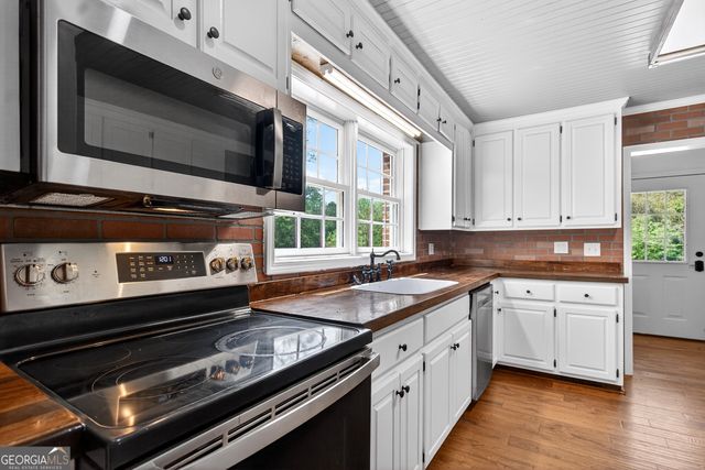 7142 Hamilton Road, Pine Mountain, GA 31822