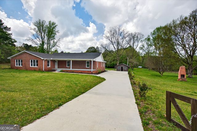 7142 Hamilton Road, Pine Mountain, GA 31822