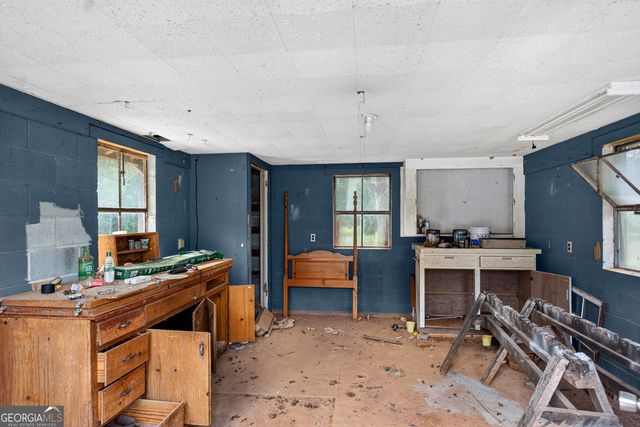 7142 Hamilton Road, Pine Mountain, GA 31822