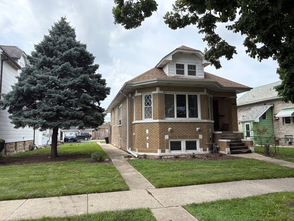 1310 N 20th Avenue, Melrose Park, IL 60160