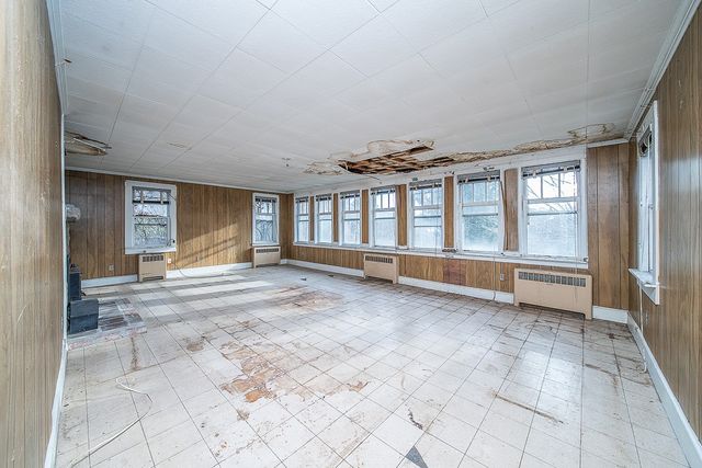 2321 Post Road, South Kingstown, RI 02879