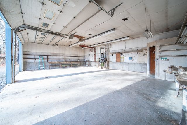 2321 Post Road, South Kingstown, RI 02879