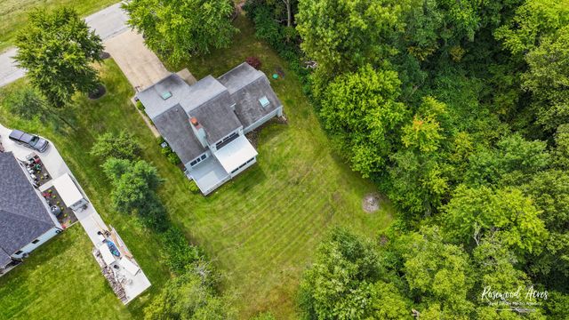 23 Birchwood Lane, St. Anne, IL 60964