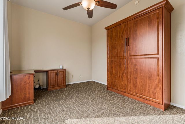 6977 W Wade Place, Tucson, AZ 85743