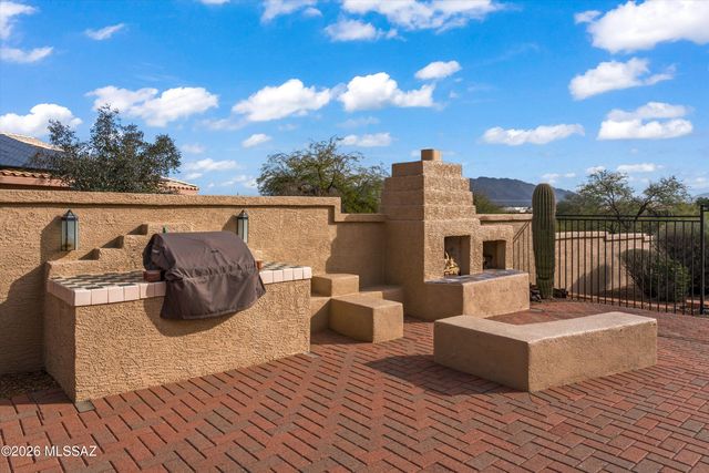 6977 W Wade Place, Tucson, AZ 85743
