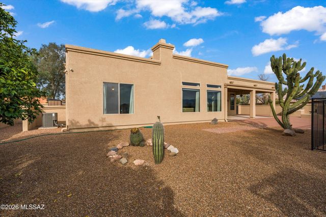 6977 W Wade Place, Tucson, AZ 85743