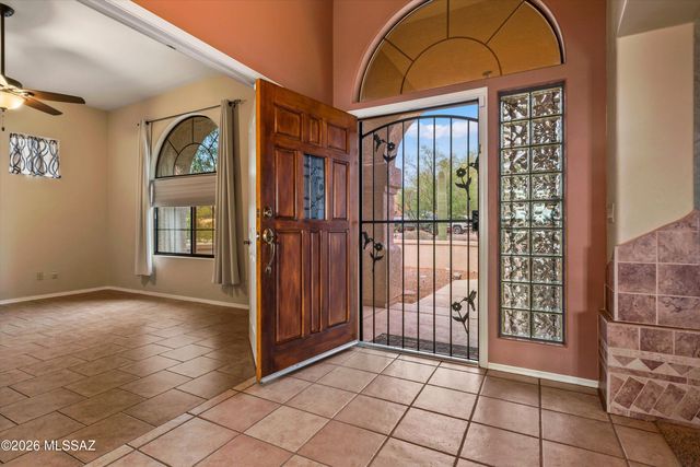 6977 W Wade Place, Tucson, AZ 85743