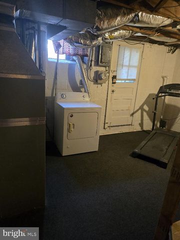 8120 KAVANAGH RD, Baltimore, MD 21222
