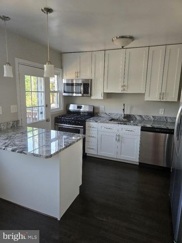 8120 KAVANAGH RD, Baltimore, MD 21222