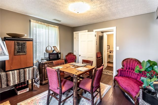 129 N Main Street, Waynesville, OH 45068