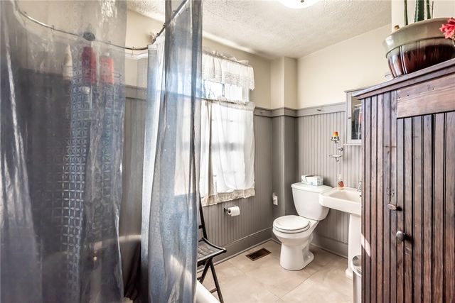 129 N Main Street, Waynesville, OH 45068